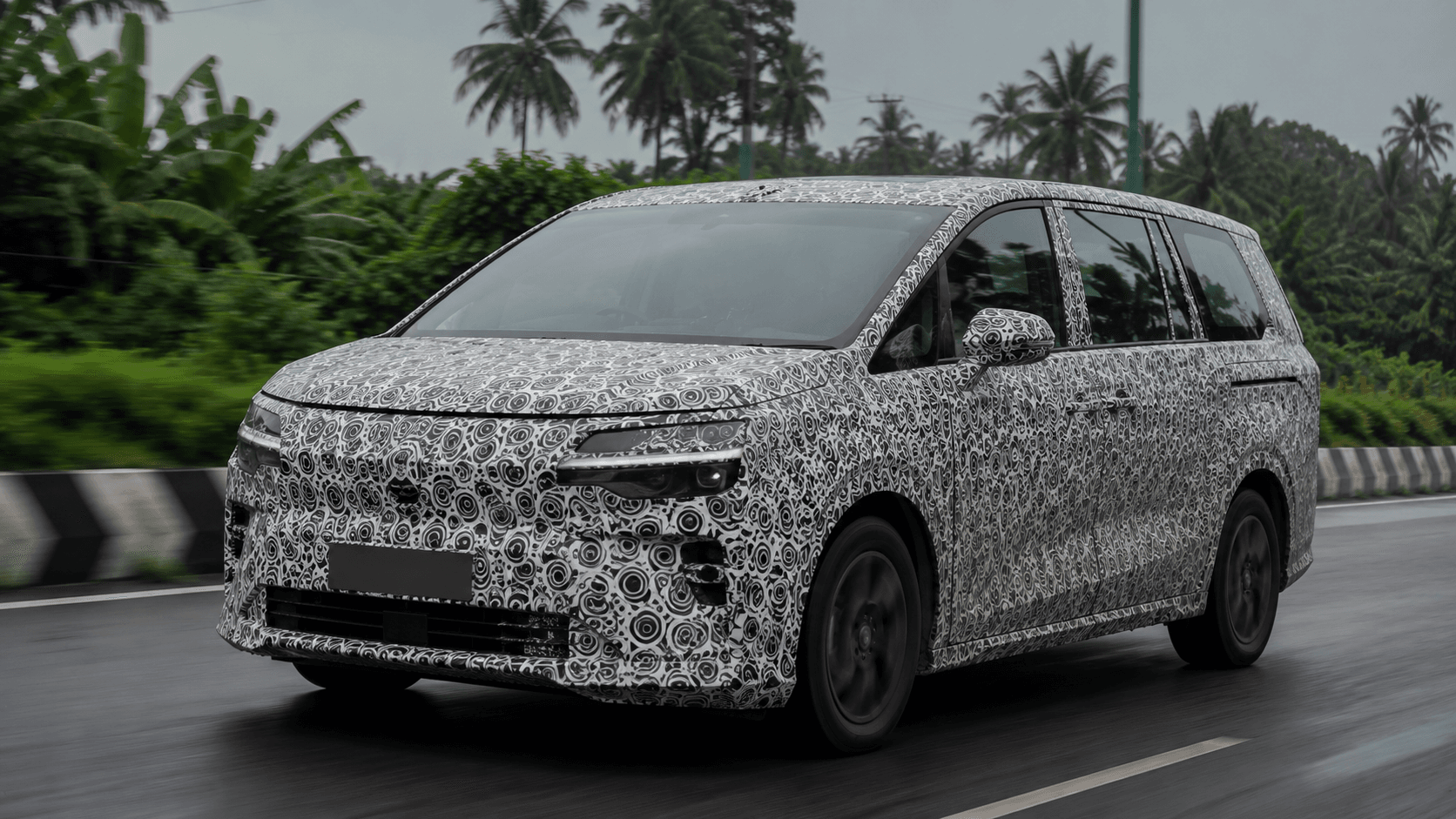 Toyota Innova Hycross facelift
